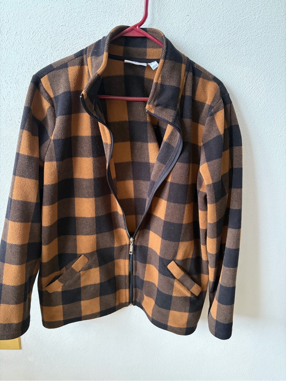 d & co. Women’s Brown and Black Buffalo Check Fleece Jacket large